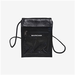 Balenciag*a  женская сумка - кошелек, высококачественная реплика ( цена на оф сайте выше 70 000 )