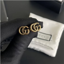 Серьги гвоздики Gucc*i 💛  Реплика  Материал: серебро 925 пробы с покрытием  Полная упаковка