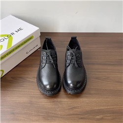 Женские кожаные туфли