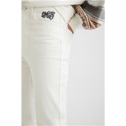 Pantalón recto tobillero