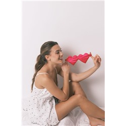 Antifaz dormir corazones rojo