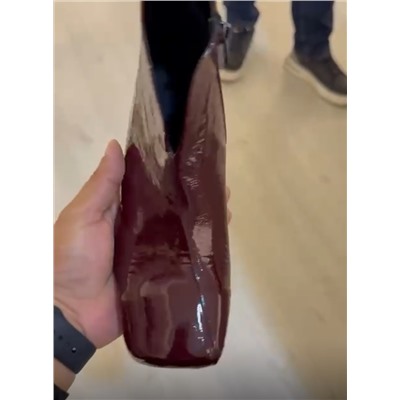 Ботинки лак бордо байка