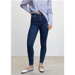 Jeans skinny tiro alto