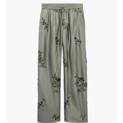 Костюм в стиле Zar*a