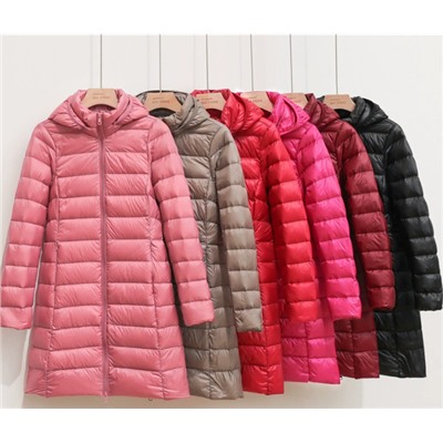 Легкая женская куртка на пуху