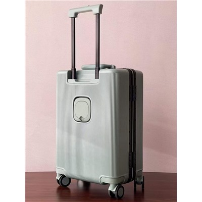 Чемодан на колёсах с алюминиевым каркасом БОС*С