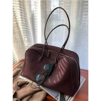 Универсальная и вместительная женская сумка