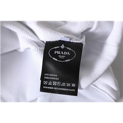 Свитшот Prad*a. Реплика