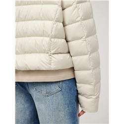 Молочная стеганая куртка
