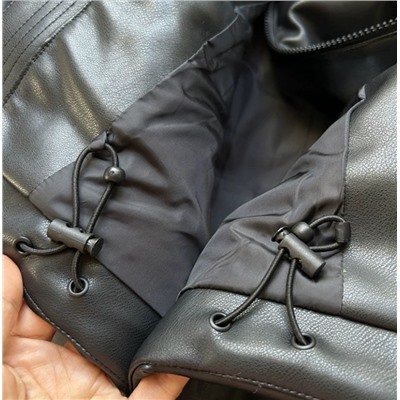 Детский жилет из экокожи, экспорт в Россию  Цена на ВБ со скидкой ~2500₽  ПЛЭЙ ТУДЭ*Й