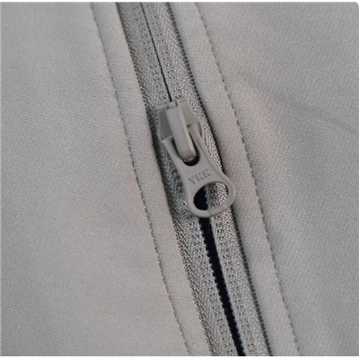 Мужская тонкая куртка