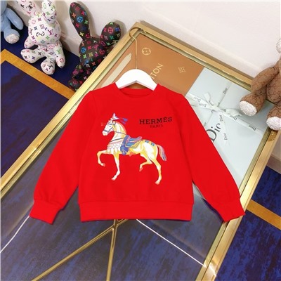 Костюм   на девочку