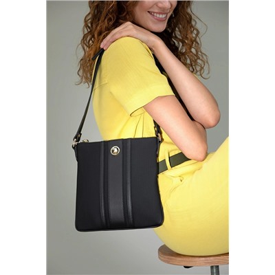 Kadın Siyah Kol Çantası