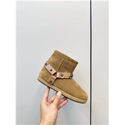 Угги БАЛЕНСИАГ*А