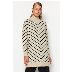 TRENDYOL MODEST Taş Çizgili Dik Yaka Triko Kazak TCTAW24AK00101