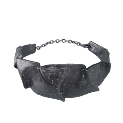 Браслет мятый металл (покрытие черный родий), Есть комплект