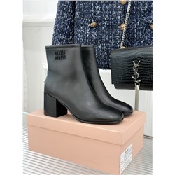 Ботинки  натуральная  кожа.  люкс