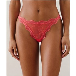 Tanga de encaje en rosa