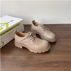 Женские кожаные туфли