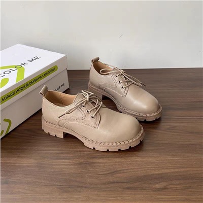 Женские кожаные туфли