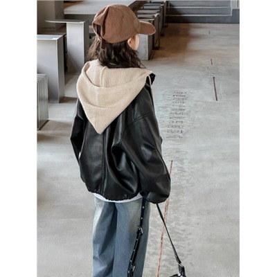 Кожаная куртка для девочек с капюшоном