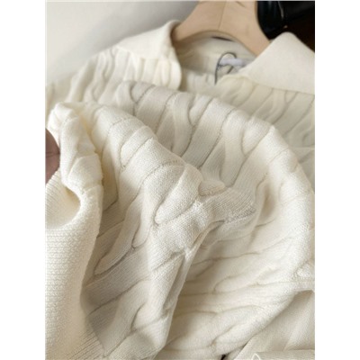 Женский пуловер с V-образным вырезом горловины  Bershk*a