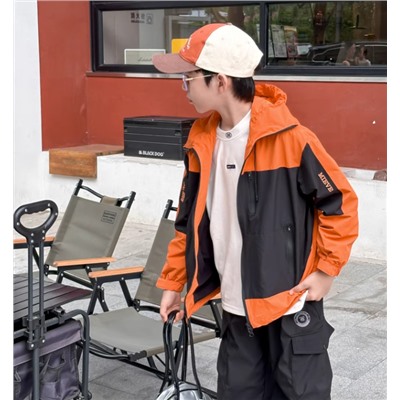 Ветровка для мальчиков