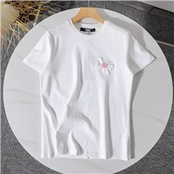 Футболка женская с декоративным накладным карманом с клапаном КАР*Л 😎