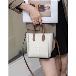 Простая универсальная женская сумка из натуральной кожи