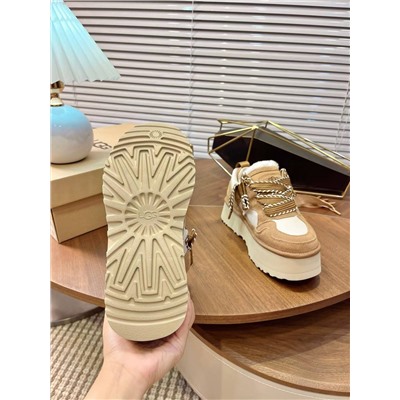 Женские кроссовки на толстой платформе  УГ*Г