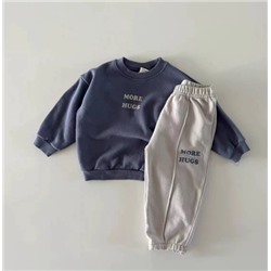 Хлопковый спортивный костюм