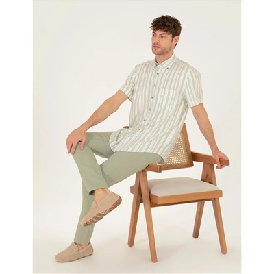 Açık Yeşil Keten Karışımlı Comfort Fit Kısa Kollu Gömlek