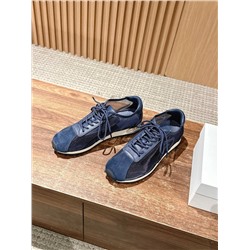 Женские кроссовки  ЗЕ РО*У 🤍