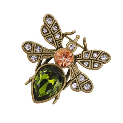 Брошь Мотылек (кристаллы SW зеленые, шампань; покрытие бронза), Есть комплект