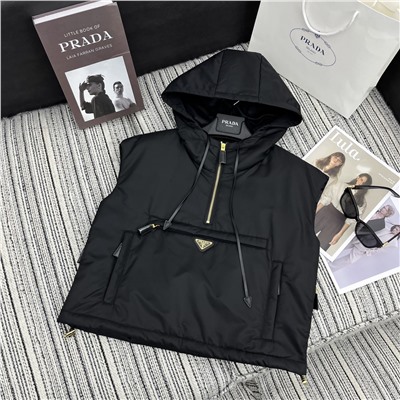 Распродажа  жилет