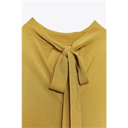 FLOWING RUFFLED BLOUSE