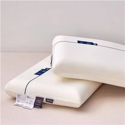 Антибактериальная подушка из Швейцарии🇨🇭128 ю.  Чехол съемный Размер:50-70см(1шт) Ткань: 100%хлопок  Наполнитель: 100% Антибактериальная Фибра