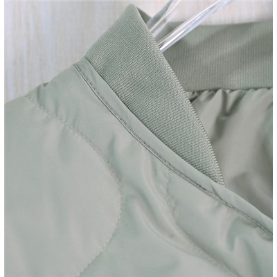 Женская куртка из белого утиного пуха