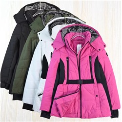 Женская куртка М КОР*С