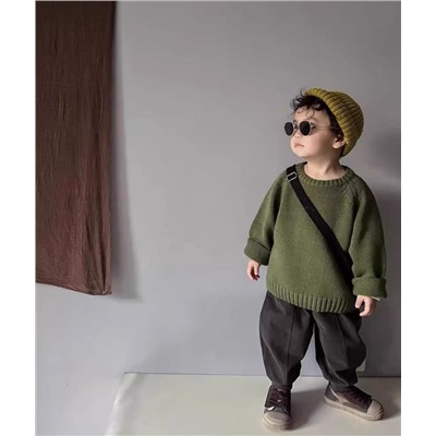 Вязаный свитер