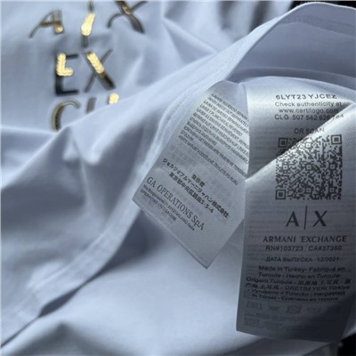 Эластичная женская футболка с пайетками АРМАН*И