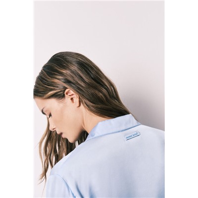 Pijama camisero largo satén azul