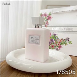 Набор из четырех частей   DIO*R Flame Flower