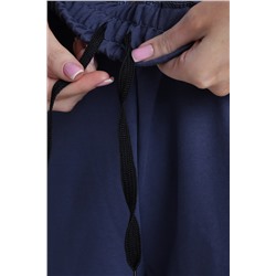 11 Шорты женские