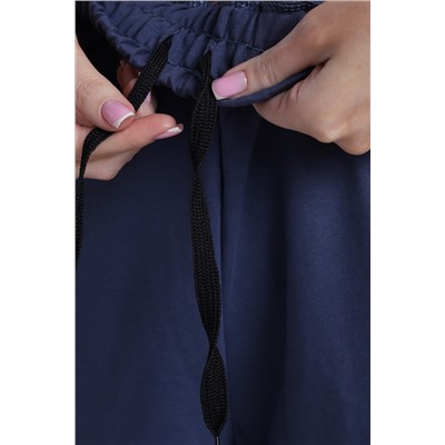 11 Шорты женские