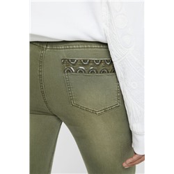 Pantalón vaquero skinny exótico
