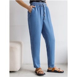 Брюки бананы с поясом на резинке из джинсового лиоцелла