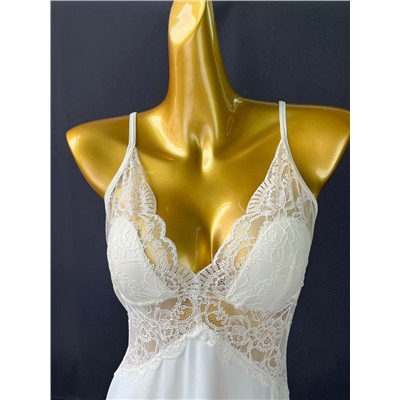 Шелковистая и темпераментная сорочка с кружевом   ЛА ПЕРЛ*А