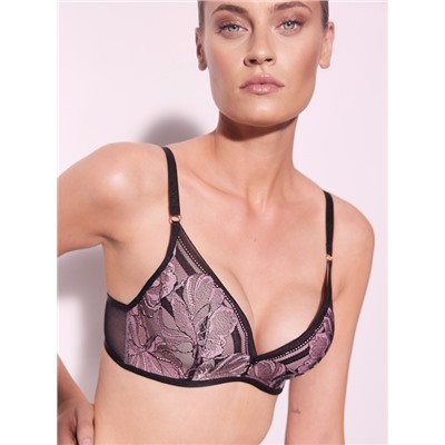 Бюст Glossy Iris Super P-UP Alles