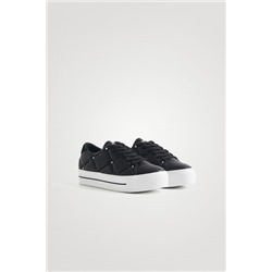 Sneakers efecto piel bordado lentejuelitas